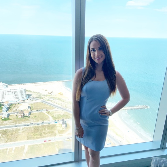 Meet your Posher, Samantha - Picture 1 of 1